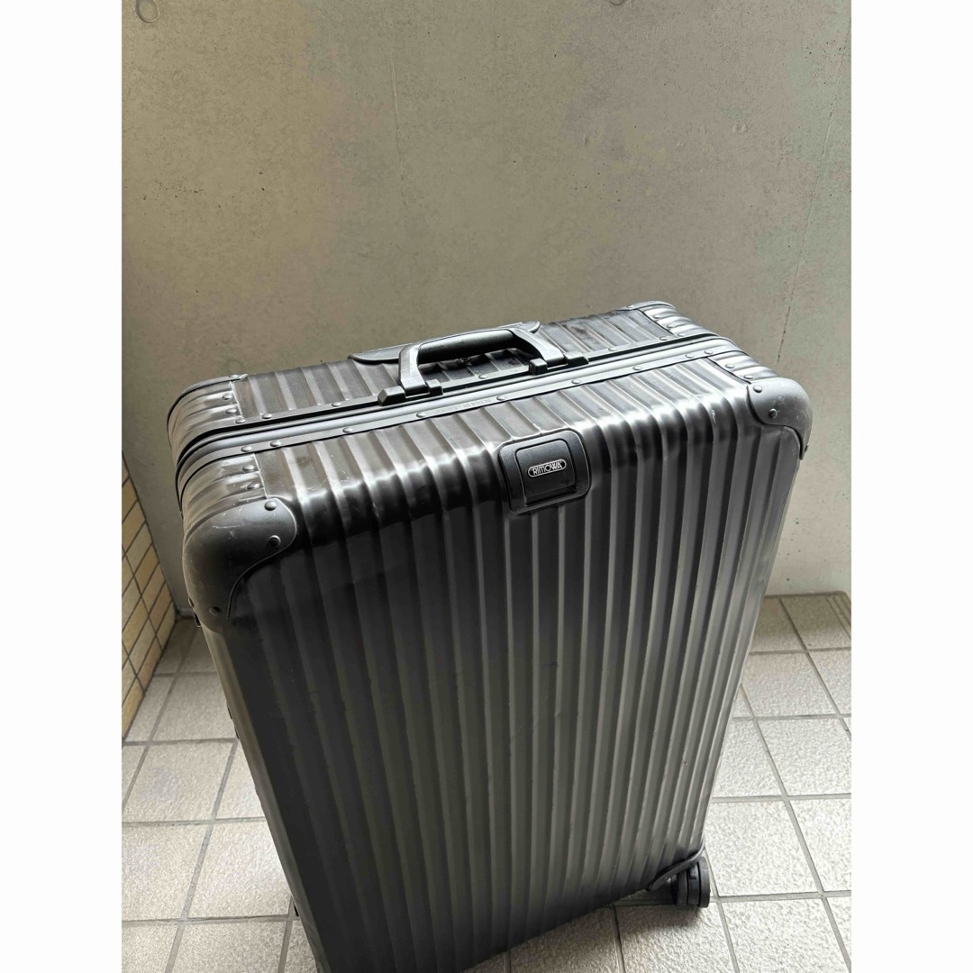 RIMOWA - RIMOWA Topas Stealth 98Lの通販 by Brooklyn Circus RIMOWA - RIMOWA Topas Stealth 98Lの通販 by Brooklyn Circus