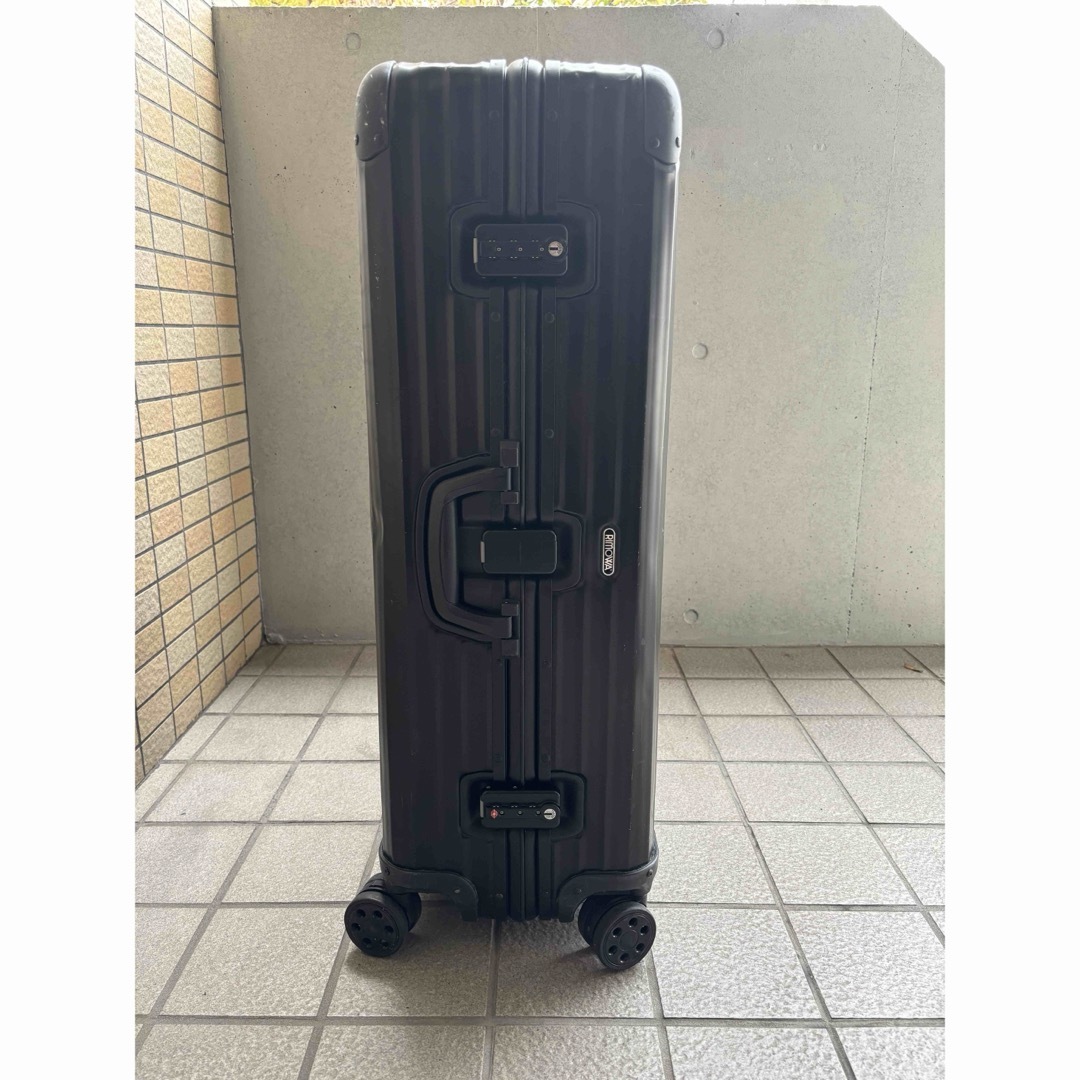 RIMOWA(リモワ)のRIMOWA Topas Stealth  98L メンズのバッグ(トラベルバッグ/スーツケース)の商品写真