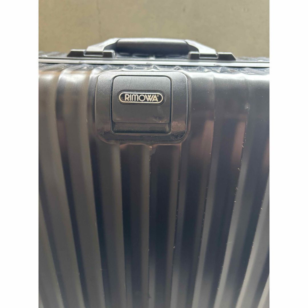 RIMOWA(リモワ)のRIMOWA Topas Stealth  98L メンズのバッグ(トラベルバッグ/スーツケース)の商品写真