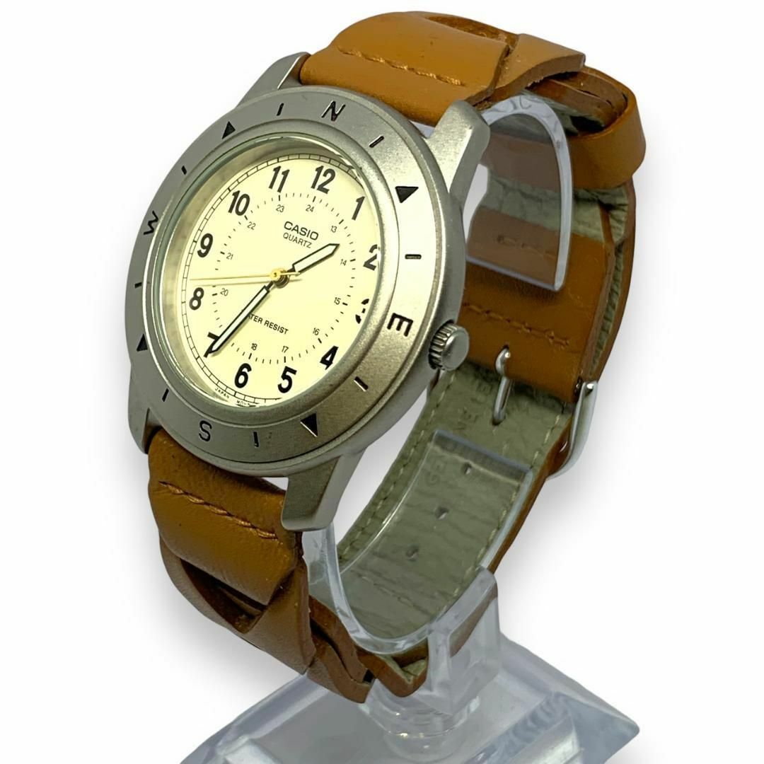 CASIO - 美品 CASIO(カシオ) 腕時計 MTP-1138 メンズ アイボリーの通販