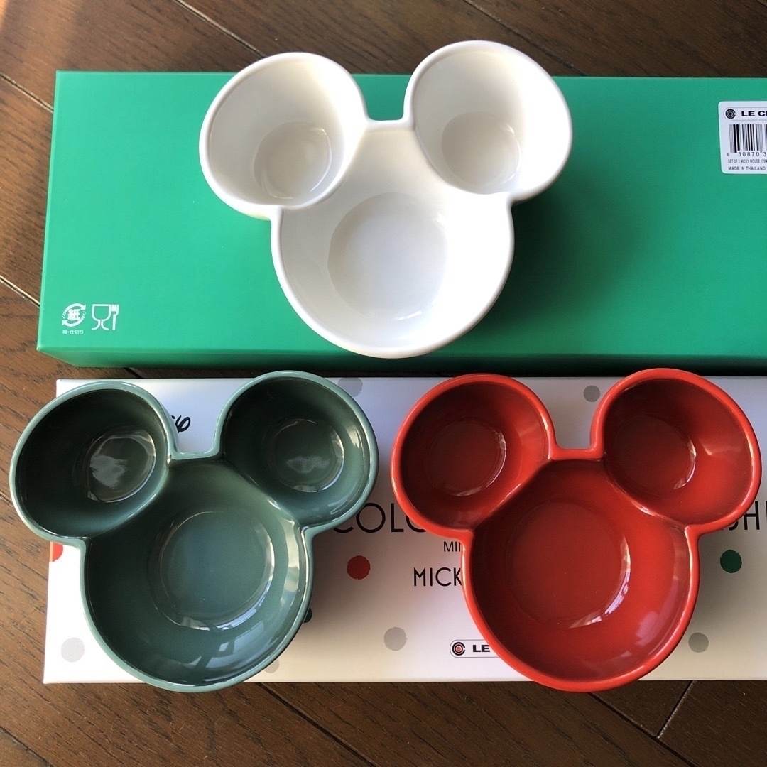 LE CREUSET(ルクルーゼ)のル・クルーゼ　ミッキーマウス  ミニ・ディッシュ（3個入り)【新品/未使用】 インテリア/住まい/日用品のキッチン/食器(食器)の商品写真