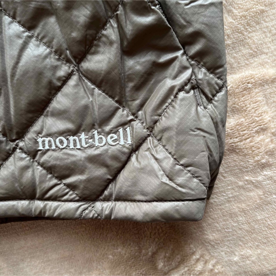 mont bell(モンベル)の専用 mont-bell スペリオダウン ラウンドネックベスト XS 収納袋付き レディースのジャケット/アウター(ダウンベスト)の商品写真