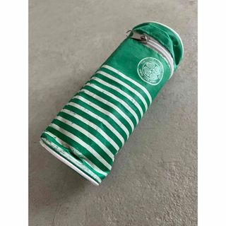 セルテック(CELTEK)の【値下】　Celtic FC セルティック　円柱型ポーチ　水筒ケース(記念品/関連グッズ)