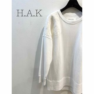 ハク(H.A.K)のH.A.K☆リボン刺繍 プルオーバー(トレーナー/スウェット)