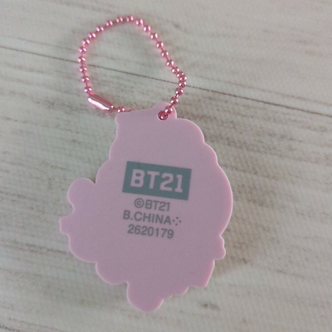 BT21(ビーティーイシビル)のBT21のキャラクターのマスコット エンタメ/ホビーのタレントグッズ(アイドルグッズ)の商品写真