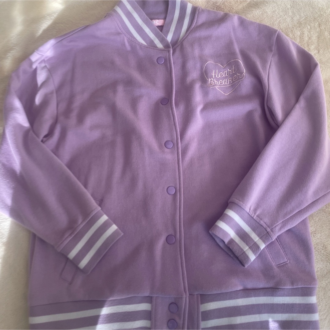 WEGO(ウィゴー)のWEGO ブルゾン　薄紫 レディースのジャケット/アウター(ブルゾン)の商品写真
