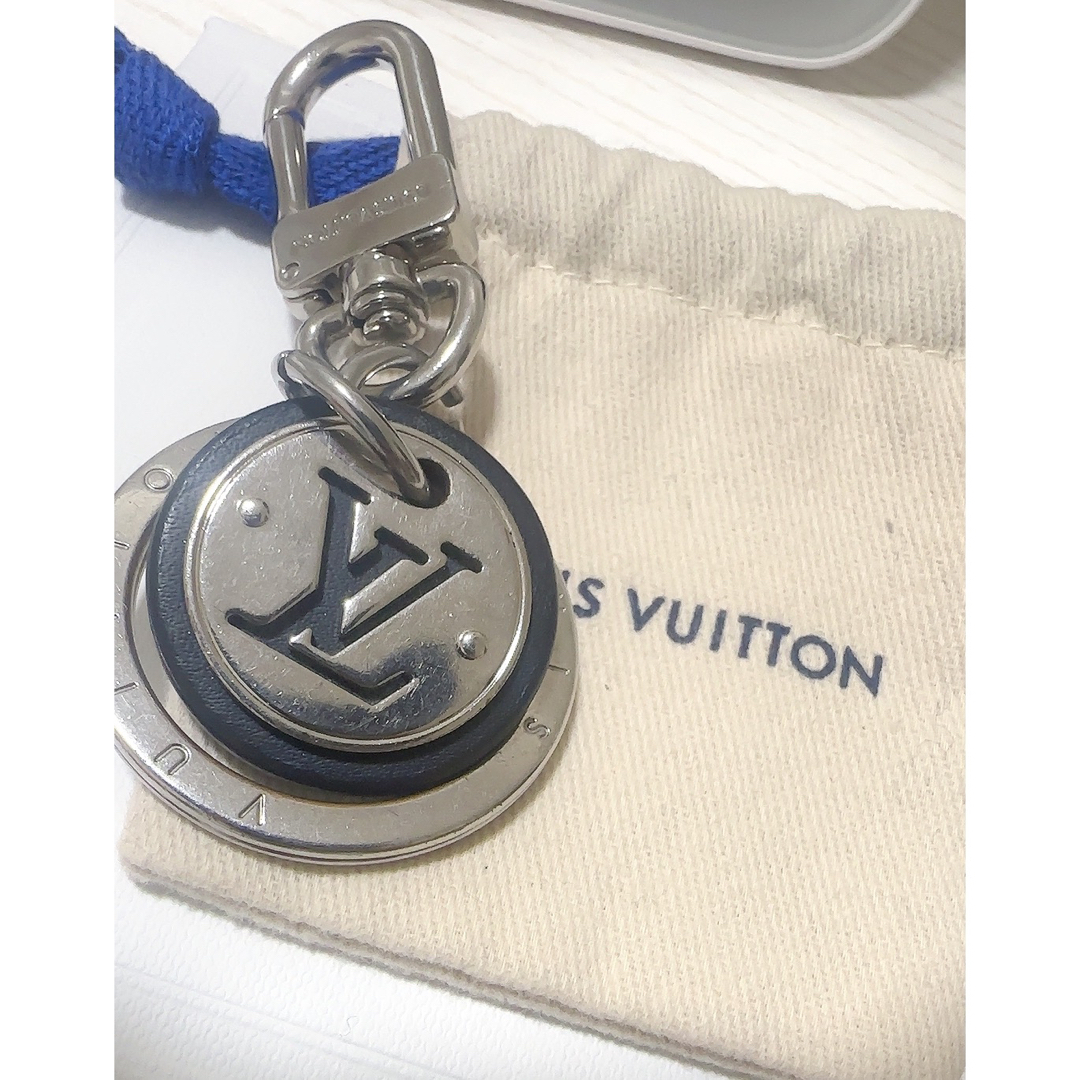 LOUIS VUITTON(ルイヴィトン)のルイヴィトンキーリング　VUITTON メンズのファッション小物(キーホルダー)の商品写真