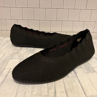 スケッチャーズ(SKECHERS)のスケッチャーズ　レディーススニーカー　フラットシューズ　黒シューズ　スリッポン(バレエシューズ)