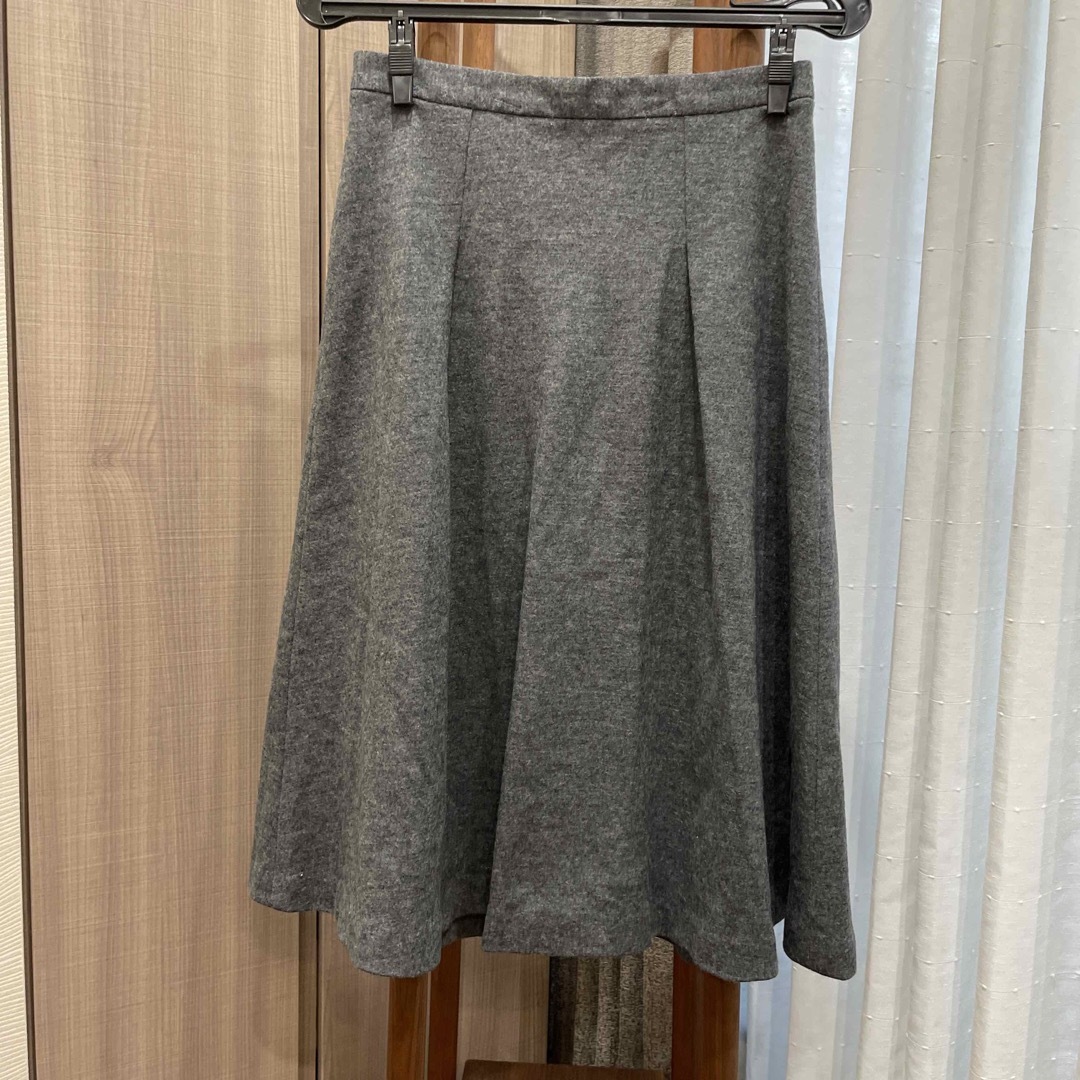 UNTITLED(アンタイトル)のアンタイトル フレアスカート レディースのスカート(ひざ丈スカート)の商品写真