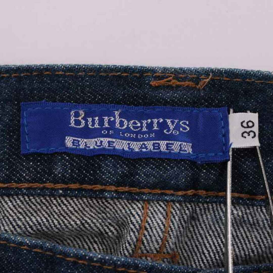 BURBERRY BLUE LABEL(バーバリーブルーレーベル)のバーバリーブルーレーベル デニムパンツ ジーンズ ジーパン コットン100%  ボトムス レディース 36サイズ ブルー BURBERRY BLUE LABEL レディースのパンツ(デニム/ジーンズ)の商品写真