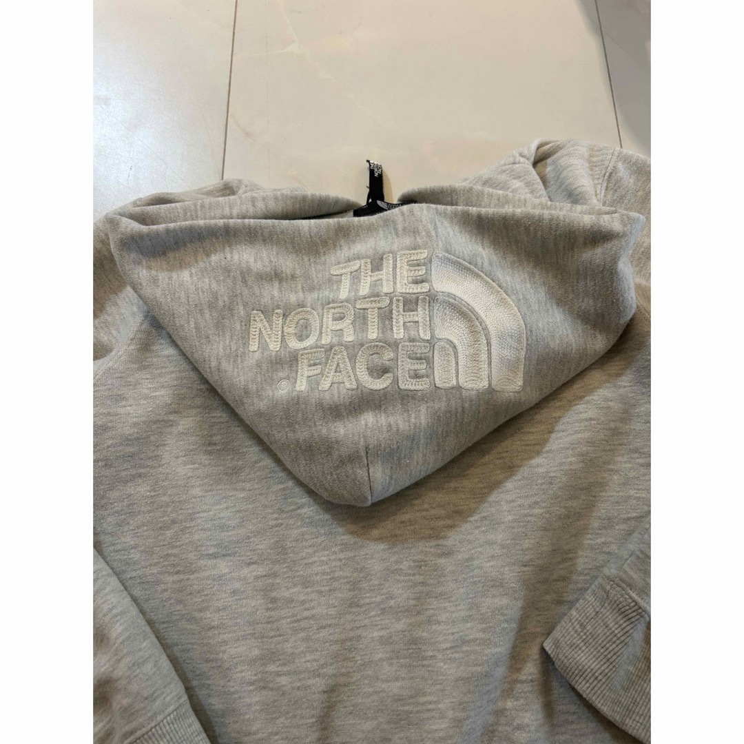 THE NORTH FACE(ザノースフェイス)のノースフェイスキッズ140 キッズ/ベビー/マタニティのキッズ服男の子用(90cm~)(ジャケット/上着)の商品写真