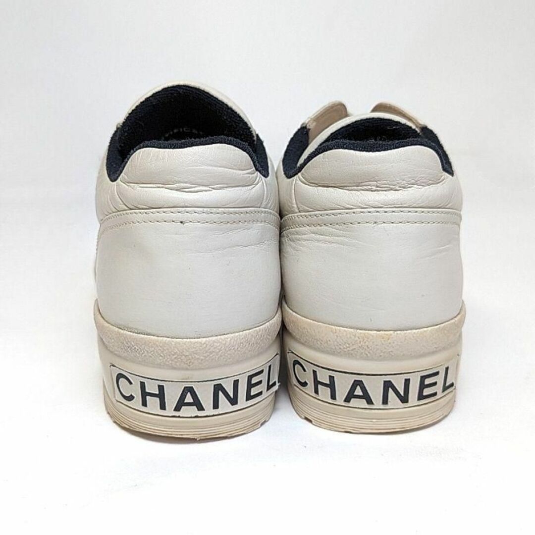 CHANEL(シャネル)の新品そっくりさん⭐CHANELシャネル　ヴィンテージ　スニーカー　37 レディースの靴/シューズ(スニーカー)の商品写真