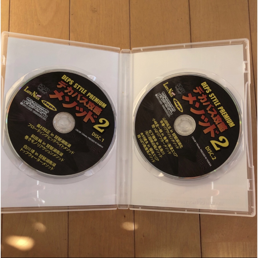 deps(デプス)のdeps DVD ブラックバス　4枚セット スポーツ/アウトドアのフィッシング(その他)の商品写真