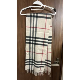 【ほぼ未使用】BURBERRY カシミアマフラー白　スコットランド製