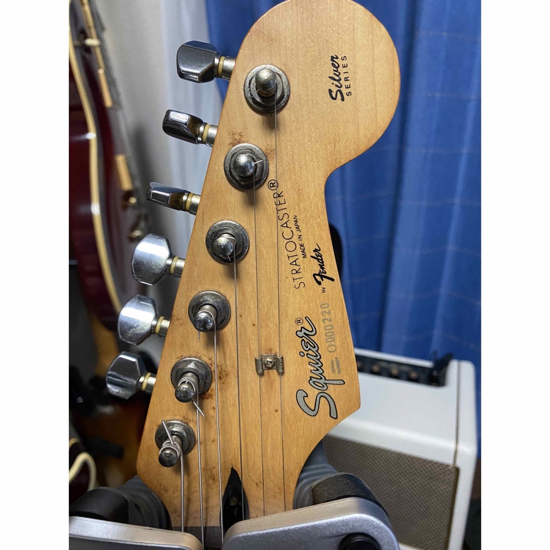 SQUIER(スクワイア)の最終価格。squier ST-33 MADE IN JAPAN Oシリアル 楽器のギター(エレキギター)の商品写真