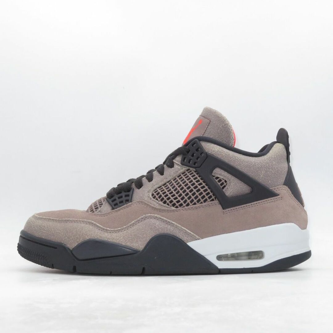 NIKE(ナイキ)のNIKE 21ss AIR JORDAN 4 RETRO DB0732-200 SIZE 27.5cm TAUPE HAZE メンズの靴/シューズ(スニーカー)の商品写真