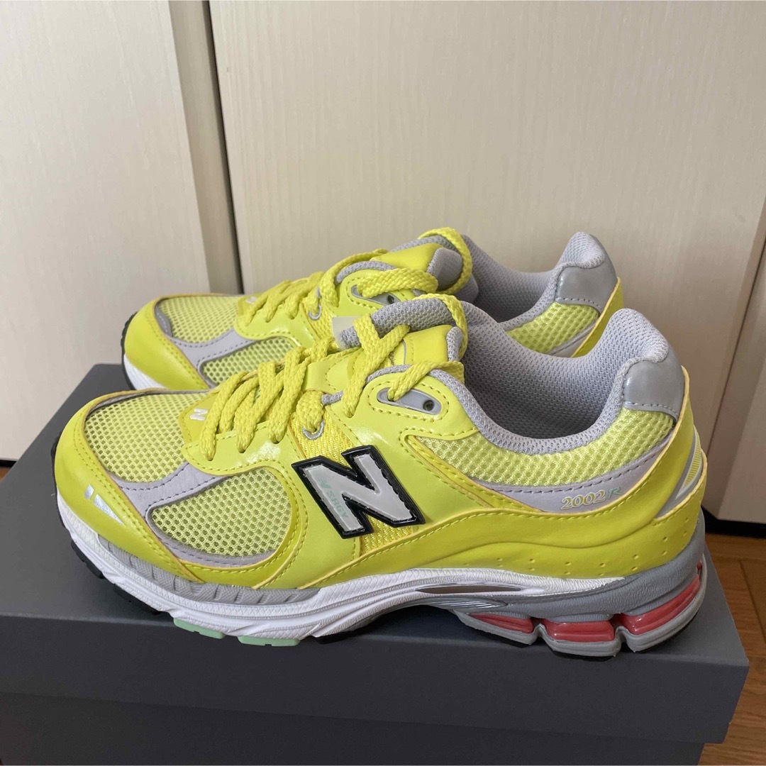 New Balance(ニューバランス)のM2002R レディースの靴/シューズ(スニーカー)の商品写真