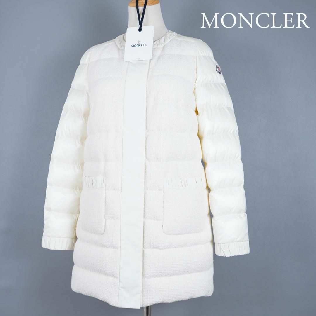MONCLER(モンクレール)の極美品 モンクレール VEULETTES 白 サイズ0 国内正規品 レディースのジャケット/アウター(ダウンジャケット)の商品写真