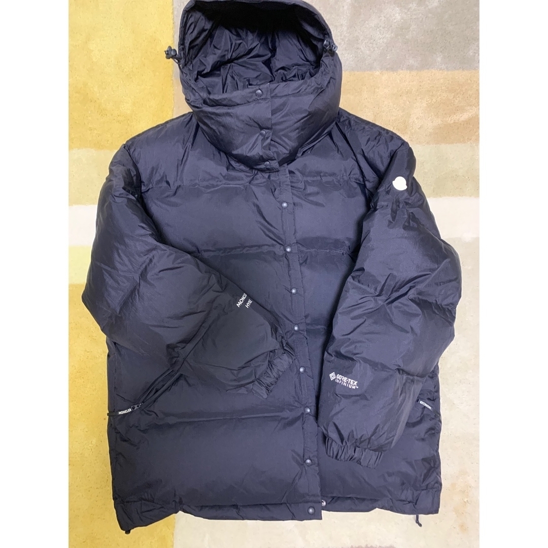 ダウンジャケットHYKE moncler Altelsis ジーニアス　ハイク　モンクレール