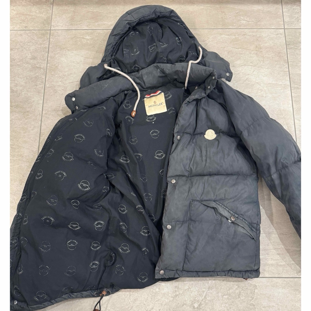 MONCLER(モンクレール)の専用 メンズのジャケット/アウター(ダウンジャケット)の商品写真