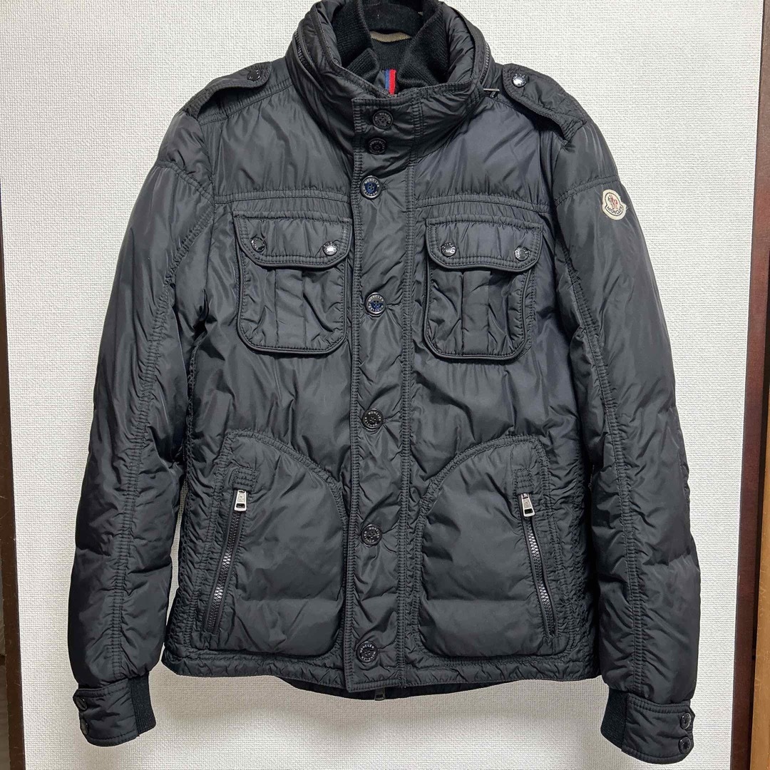 MONCLER(モンクレール)のMONCLER  モンクレール　トゥール　ダウンジャケット メンズのジャケット/アウター(ダウンジャケット)の商品写真