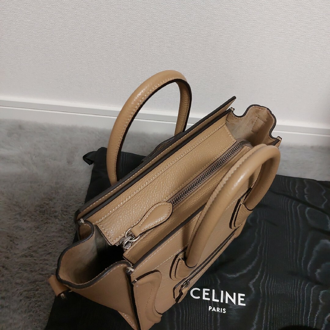 celine(セリーヌ)のCELINE セリーヌ ラゲージ ナノ デューン 美品 レディースのバッグ(ショルダーバッグ)の商品写真