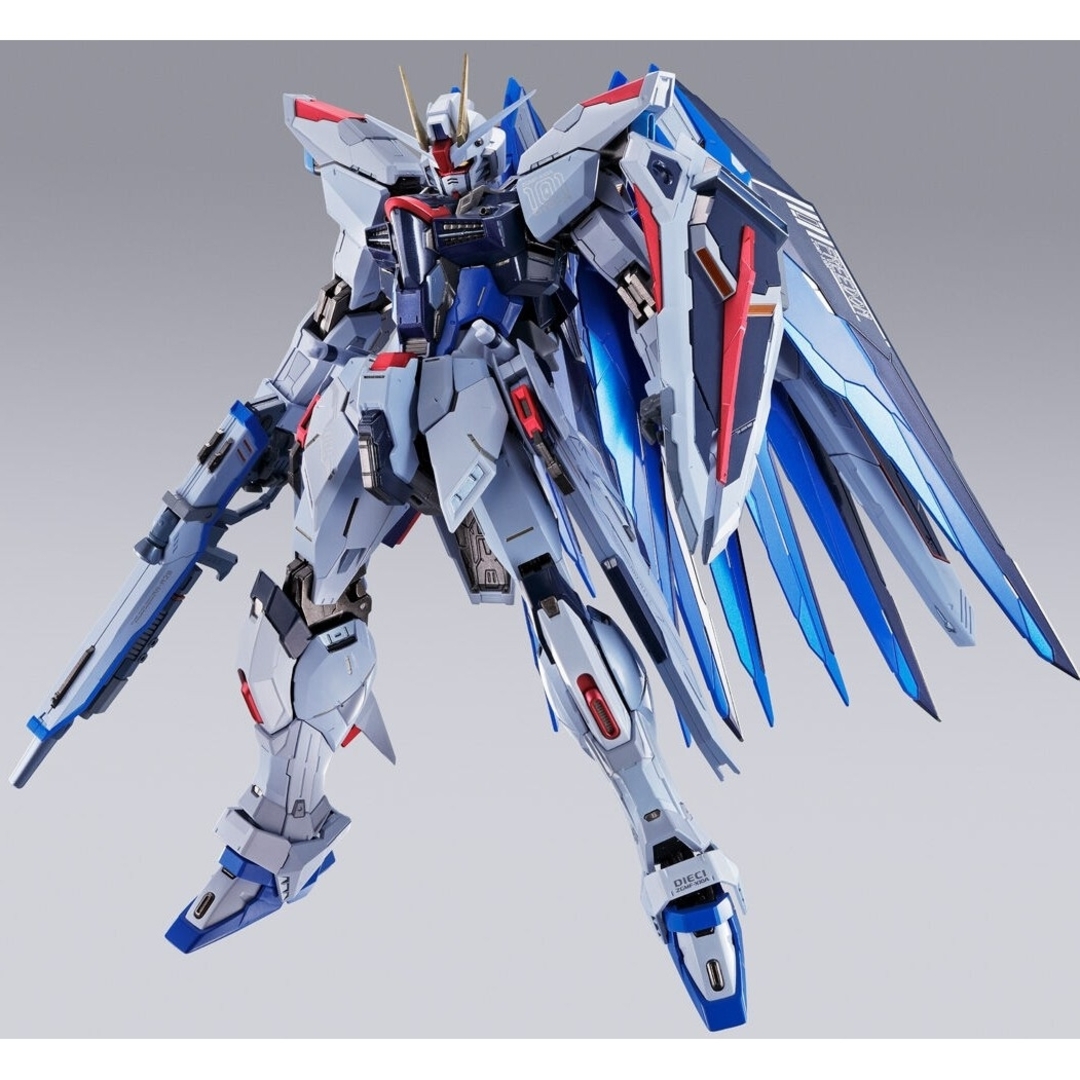 METAL BUILD フリーダムガンダム SNOW SPARKLE Ver.