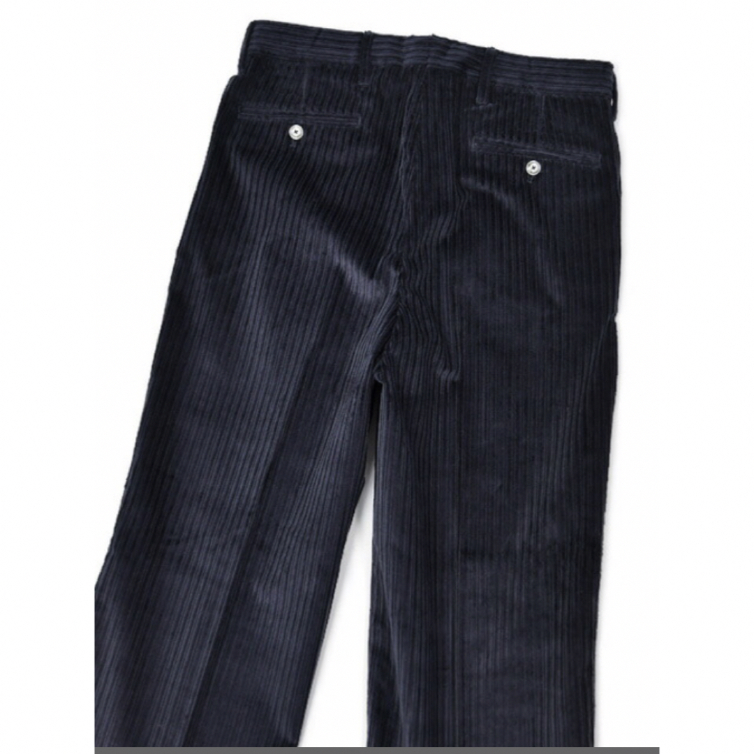 PT01(ピーティーゼロウーノ)のVIGANO（ヴィガーノ）コーデュロイパンツネイビー メンズのパンツ(スラックス)の商品写真