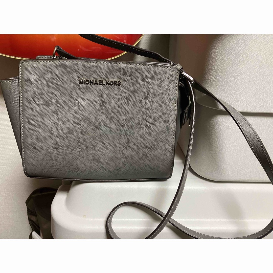 Michael Kors(マイケルコース)のショルダーバッグ メンズのバッグ(ショルダーバッグ)の商品写真