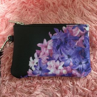 レディー(Rady)のrady♡新品エレフラポーチ(ポーチ)