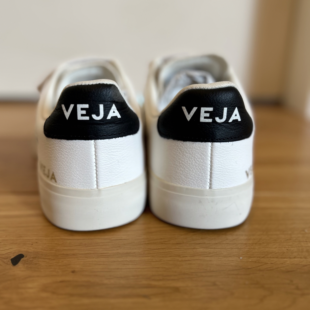 VEJA(ヴェジャ)のrabbit 様専用　VEJA ヴェジャ　スニーカー　 メンズの靴/シューズ(スニーカー)の商品写真