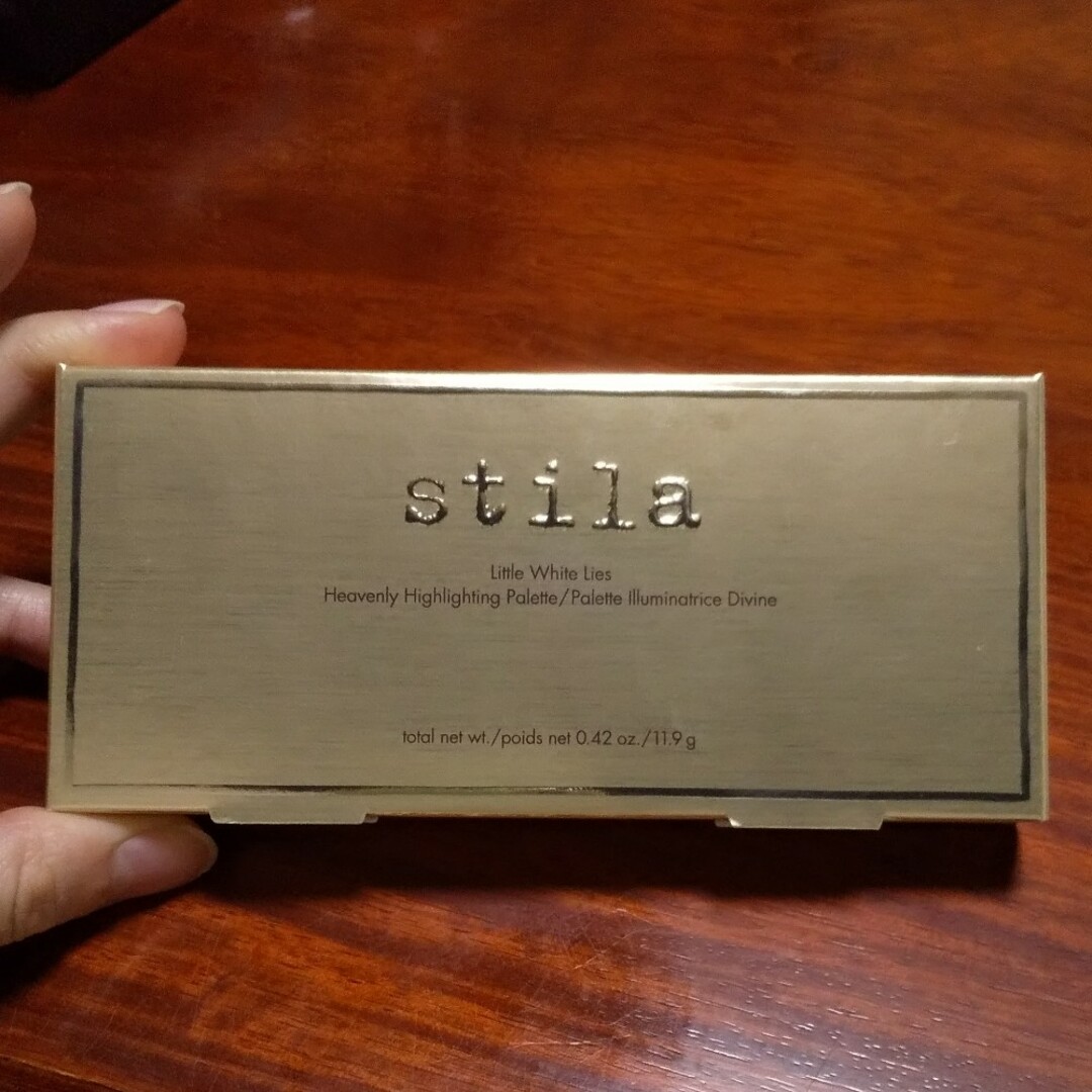 stila(スティラ)のstila ハイライトパレット コスメ/美容のベースメイク/化粧品(アイシャドウ)の商品写真