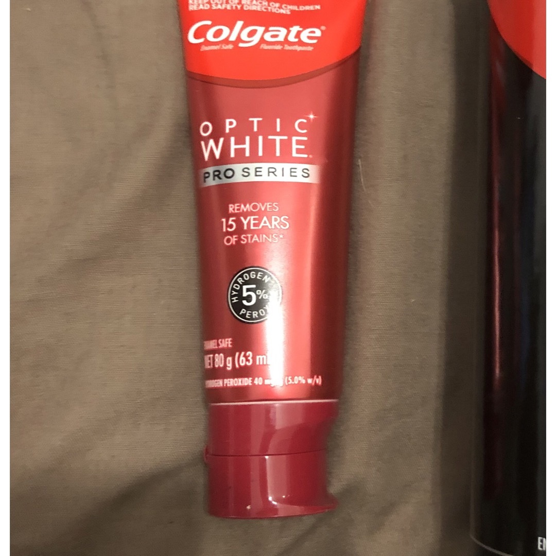 Crest(クレスト)のColgate optic white pro オプティックホワイトプロ コスメ/美容のオーラルケア(歯磨き粉)の商品写真