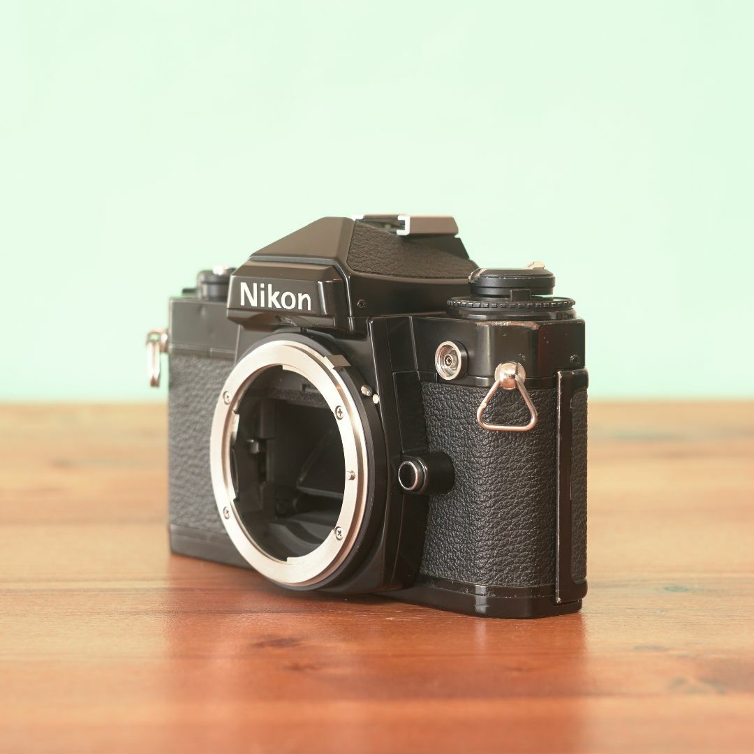 ☆美品☆ NIKON 思しき FE モルト交換済 ボディ フィルムカメラ ☆美品☆ NIKON 思しき FE モルト交換済 ボディ フィルムカメラ