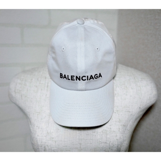 バレンシアガ(Balenciaga)のバレンシアガ　ロゴキャップ　ホワイト(キャップ)