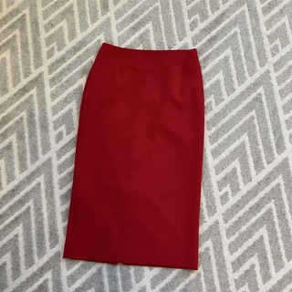 ガリャルダガランテ(GALLARDA GALANTE)のギャラルダギャランデ✴︎赤タイトスカート(ひざ丈スカート)