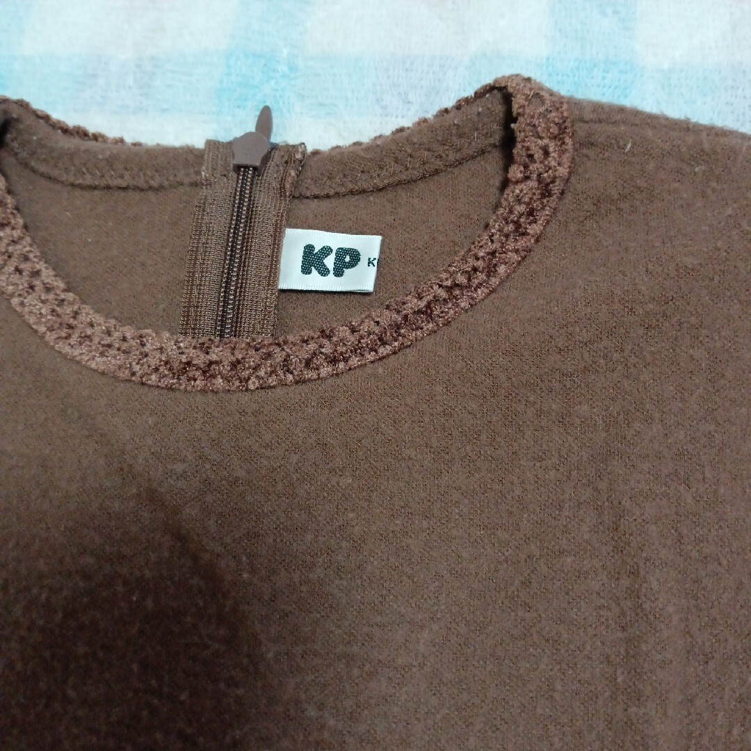 KP(ニットプランナー)のKP  茶色のワンピース キッズ/ベビー/マタニティのキッズ服女の子用(90cm~)(ワンピース)の商品写真