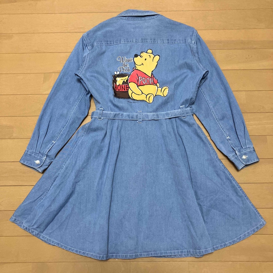 Disney(ディズニー)のデニムワンピース　くまのプーさん　140 キッズ/ベビー/マタニティのキッズ服女の子用(90cm~)(ワンピース)の商品写真