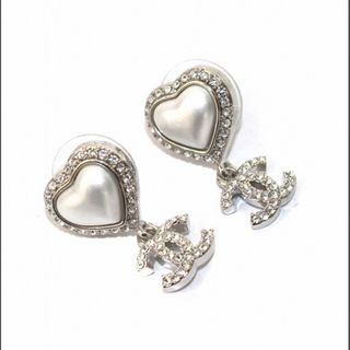 シャネル ピアス(ハート)の通販 300点以上 | CHANELのレディースを