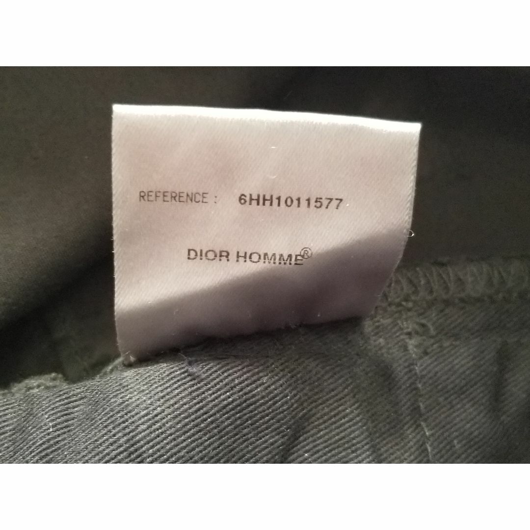 DIOR HOMME(ディオールオム)の超入手困難ディオールオム06AWエディ期全サテン爪痕Wダメージ黒パンツ29日本製 メンズのパンツ(デニム/ジーンズ)の商品写真