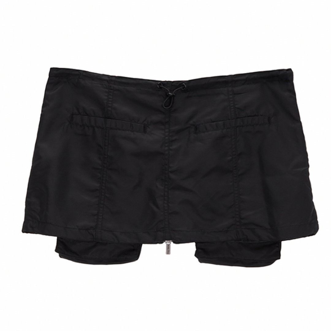 TWO WAY CARGO BELTED SKIRT IN BLACK レディースのスカート(ミニスカート)の商品写真