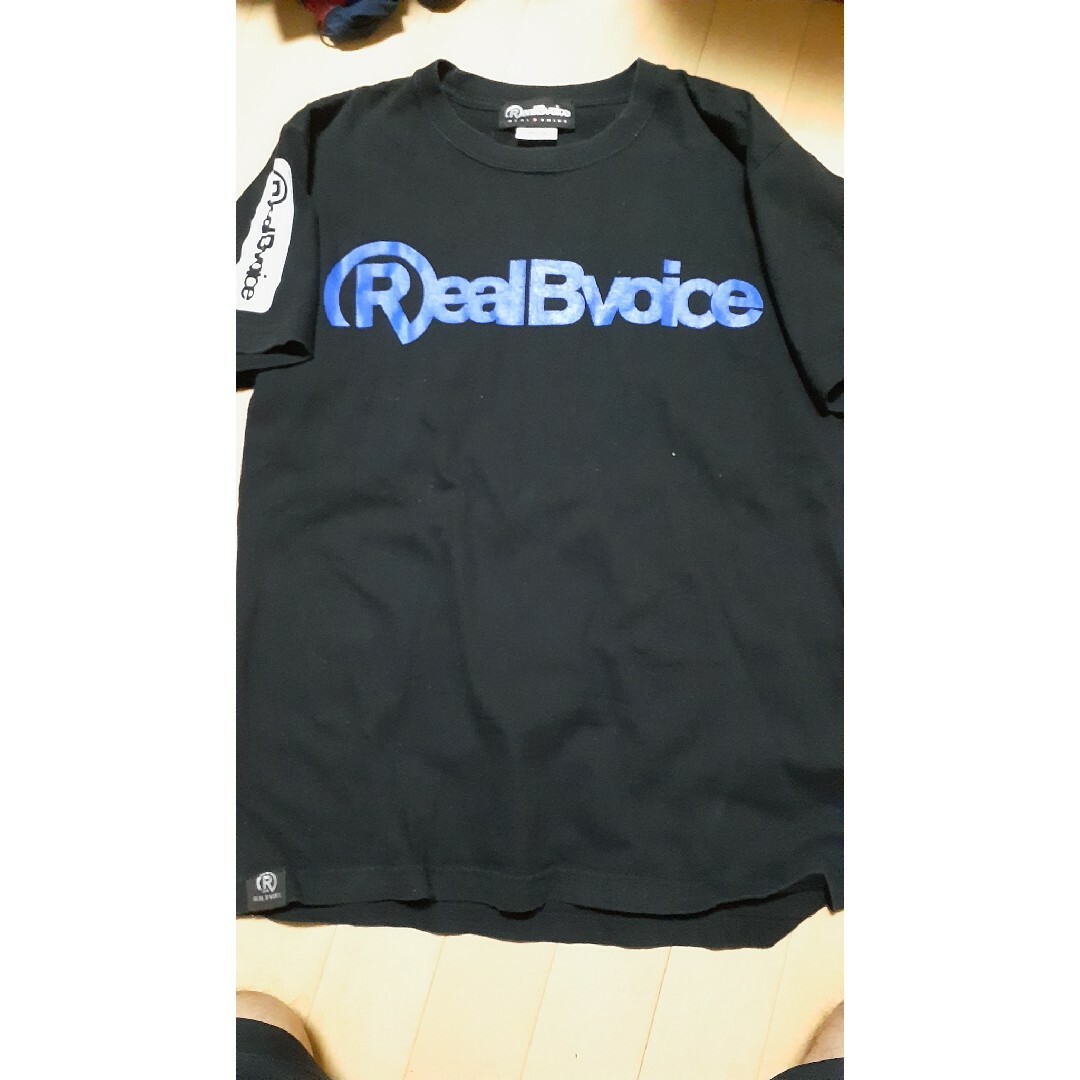 RealBvoice(リアルビーボイス)の値下げREALB VOICEリアルビーボイスTシャツ メンズのトップス(Tシャツ/カットソー(半袖/袖なし))の商品写真