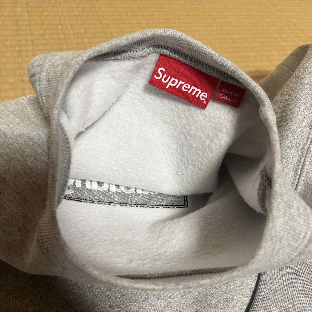 Supreme(シュプリーム)のSupreme Box Logo Crewneck "Heather Grey" メンズのトップス(スウェット)の商品写真