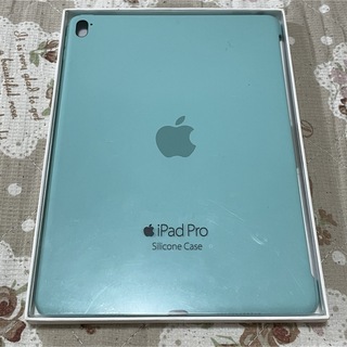 アップル(Apple)の新品 9.7インチ iPad Pro シリコーンケース - シーブルー(iPadケース)
