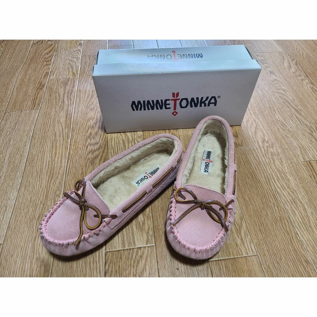 Minnetonka(ミネトンカ)のMinnetonka　ミネトンカ　モカシン　サイズ8 レディースの靴/シューズ(スリッポン/モカシン)の商品写真