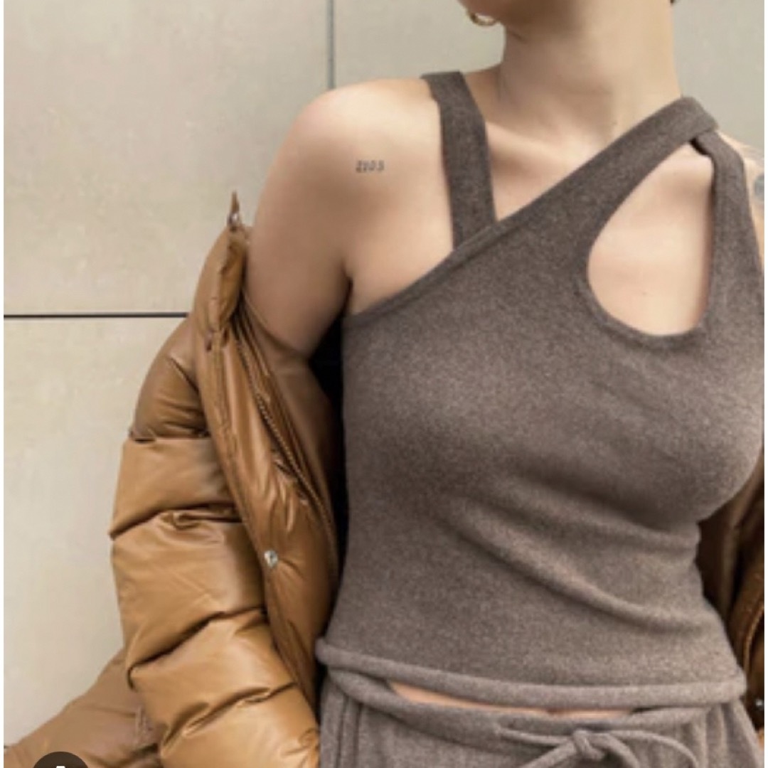 FUMIKA_UCHIDA - EXTREME CASHMERE n°222 Tank Topの通販 by l_s_l_s's ...