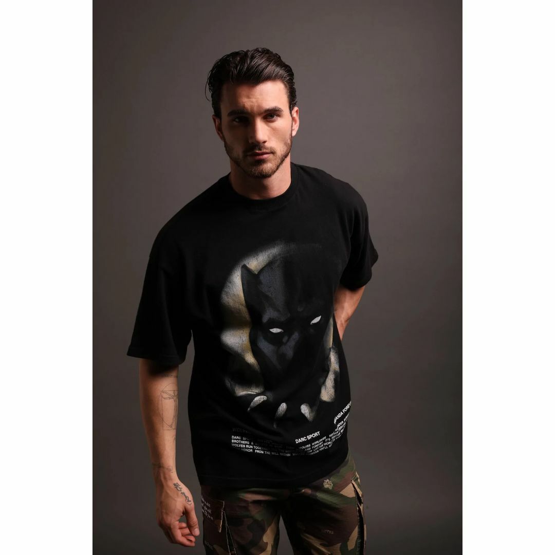 MARVEL(マーベル)のDarc Sport Black Panther OVERSIZED TEE M メンズのトップス(Tシャツ/カットソー(半袖/袖なし))の商品写真