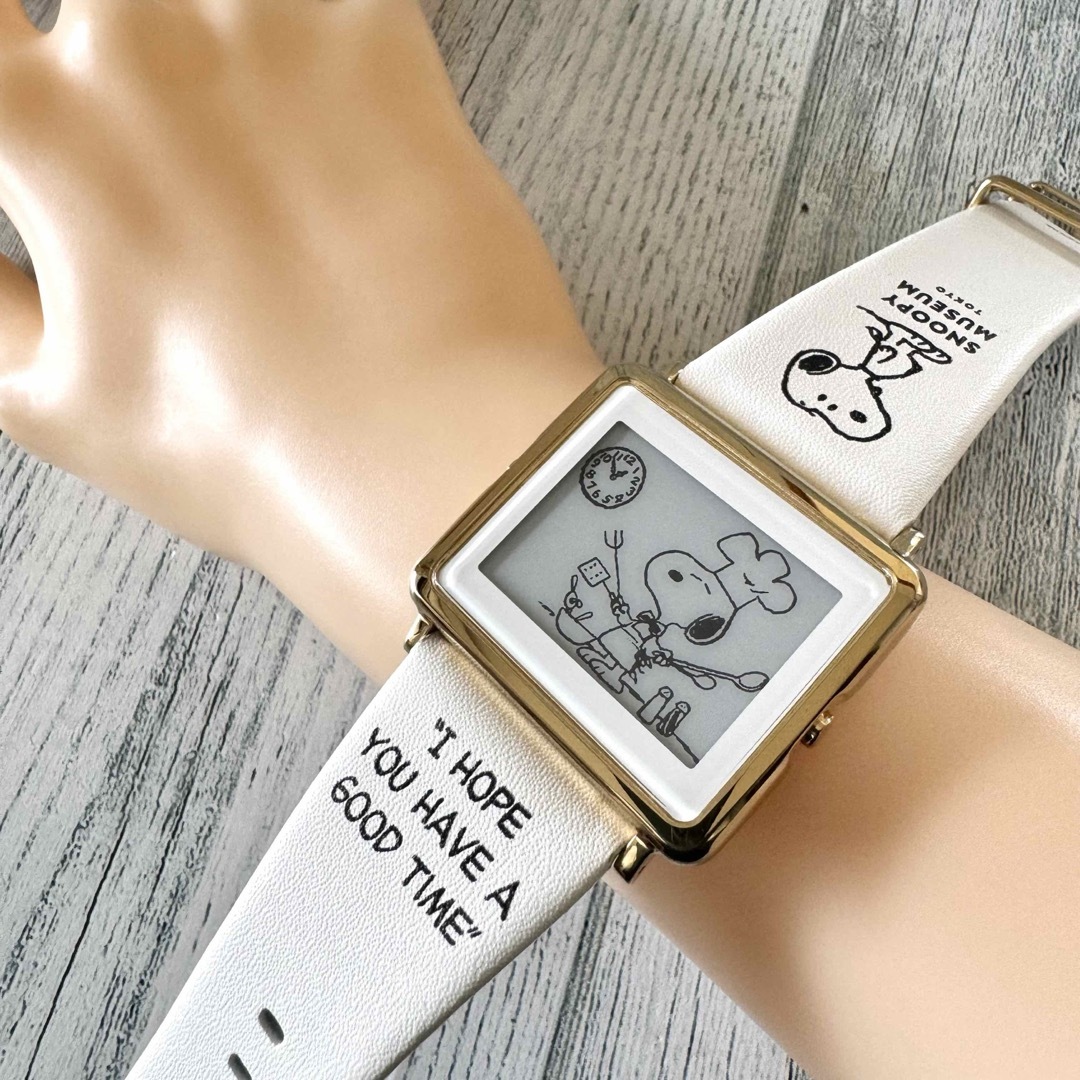 希少 エプソン スマートキャンバス スヌーピー ジョー・クール 腕時計 希少 エプソン スマートキャンバス スヌーピー ジョー・クール 腕時計