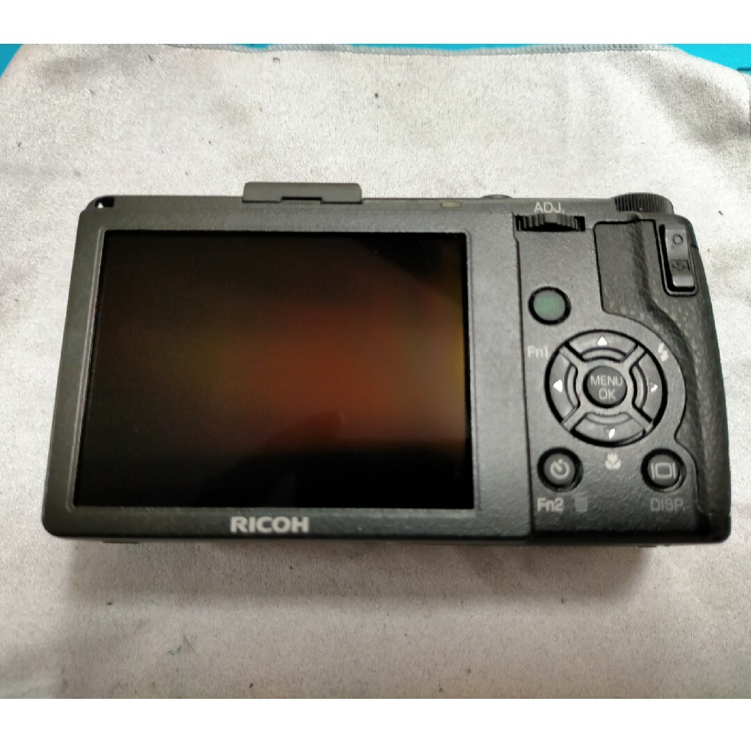 RICOH(リコー)のRICOH GR DIGITAL III デジタルカメラ スマホ/家電/カメラのカメラ(コンパクトデジタルカメラ)の商品写真