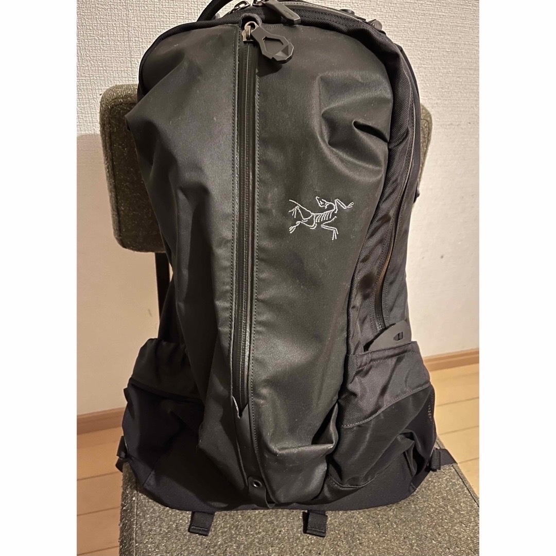 ARC'TERYX(アークテリクス)のARC'TERYX  アークテリクス アローArro 22 Backpack メンズのバッグ(バッグパック/リュック)の商品写真